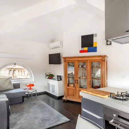 Andreoli 2 Rooftop Apartment